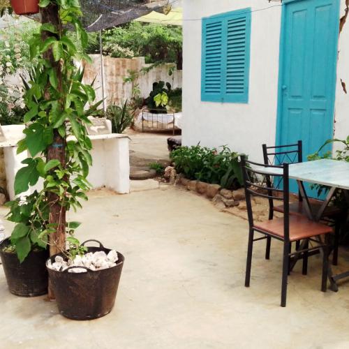 Delicious balconi, in front of the rooms. Perfect to chill and read a book and.